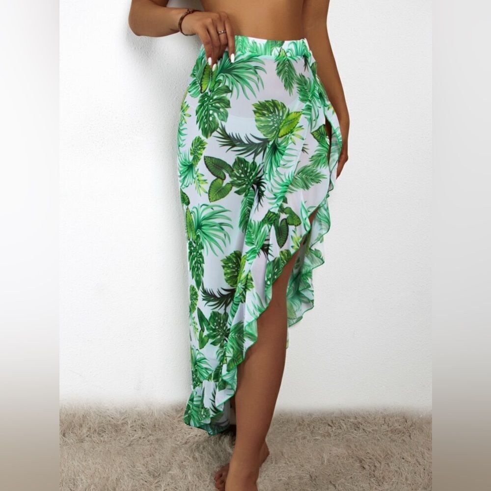 Tropical Ruffle Hem Cover Up, Size Large